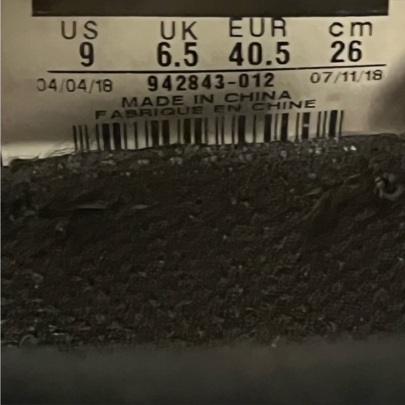 Nike Vapormax Flyknit 2 - Picture 5 of 16